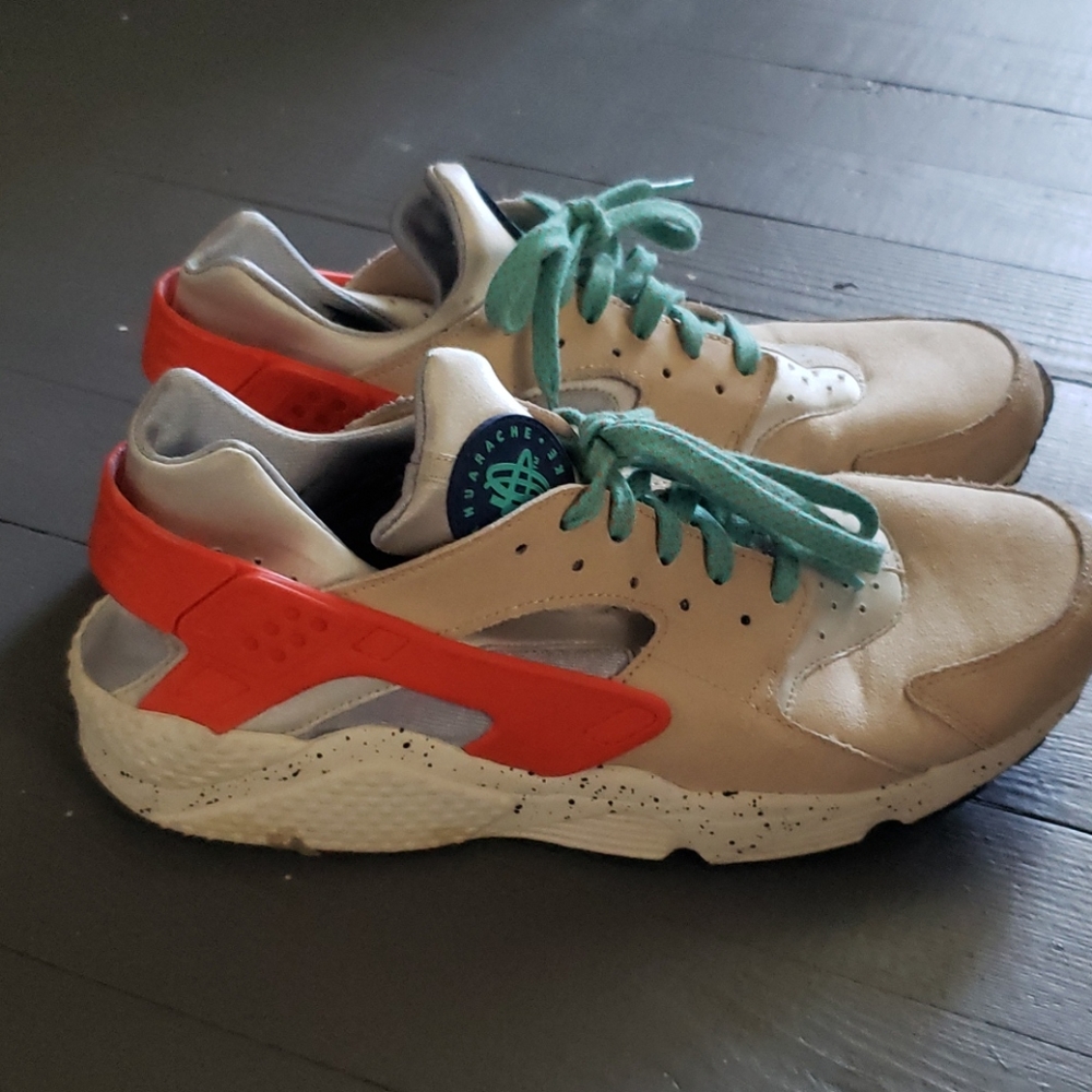 Nike Huraches